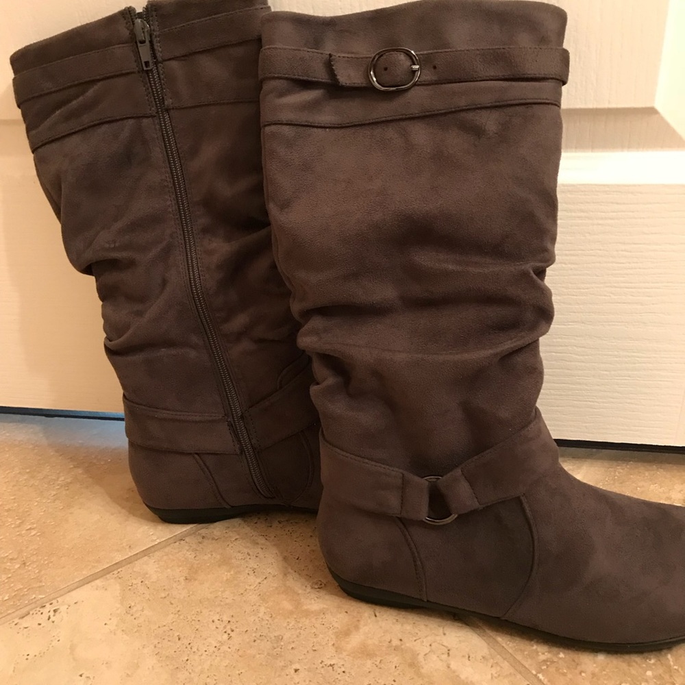 Gray boots